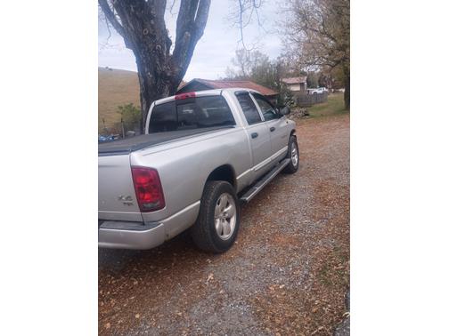 2005 Dodge Ram 1500 Laramie Quad Cab
