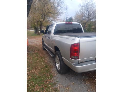 2005 Dodge Ram 1500 Laramie Quad Cab
