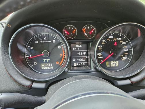 2009 Audi TT 2.0T Cabriolet quattro