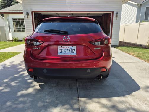 2015 Mazda Mazda3 i Sport