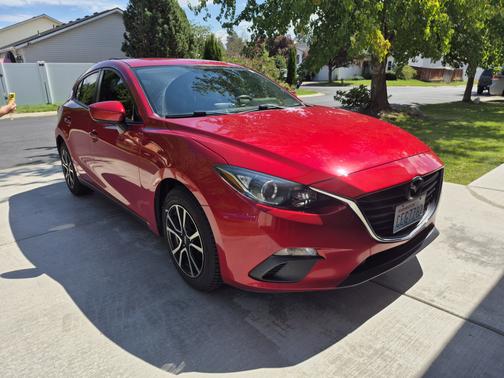 2015 Mazda Mazda3 i Sport