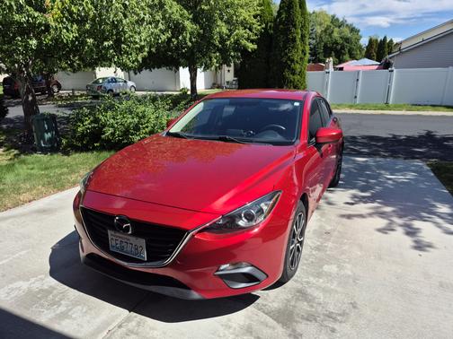 2015 Mazda Mazda3 i Sport