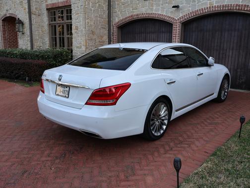 2015 Hyundai Equus Signature