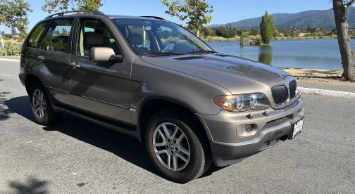 2004 BMW X5 3.0i