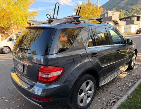 Gray 2011 Mercedes-Benz M-Class ML 350 BlueTEC