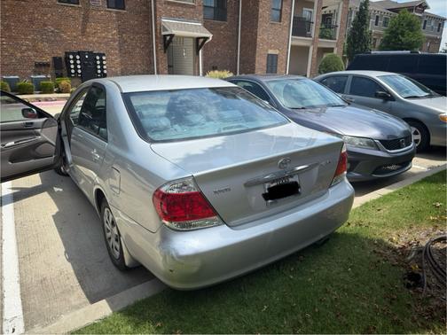 2006 Toyota Camry LE