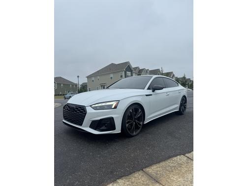 2022 Audi S5 3.0T Prestige