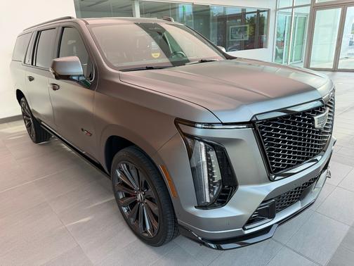 2026 Cadillac Escalade ESV AWD V