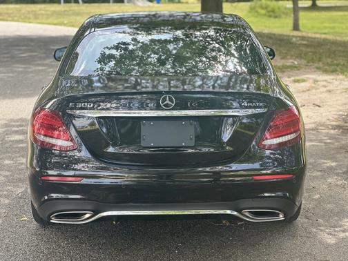 2018 Mercedes-Benz E-Class E 300 4MATIC