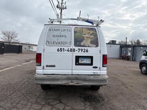 2008 Ford E250 Base