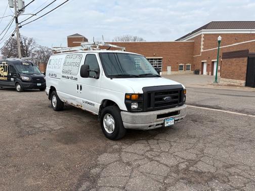2008 Ford E250 Base
