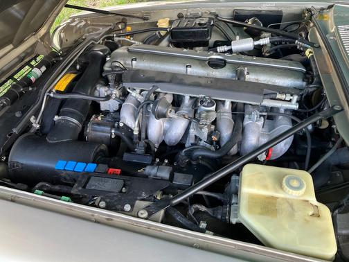 Brown 1995 Jaguar XJS 4.0L Cabriolet