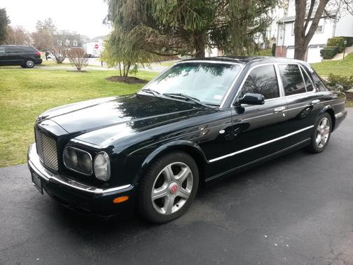 Photo 1 of 15 of 2002 Bentley Arnage Red Label