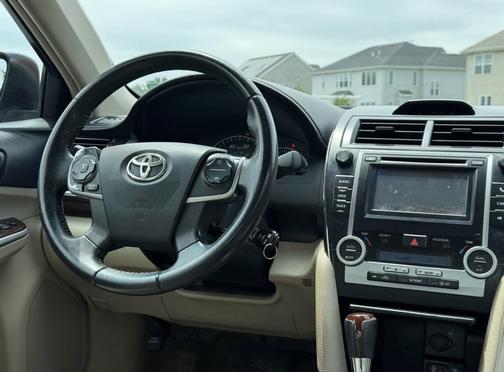 2012 Toyota Camry XLE