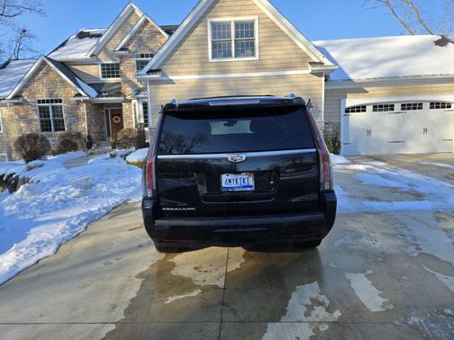 2017 Cadillac Escalade Premium Luxury