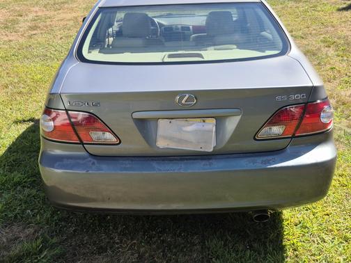 2003 Lexus ES 300 Base