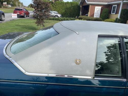 1996 Cadillac Eldorado Base