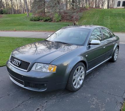 2003 Audi RS6 Base