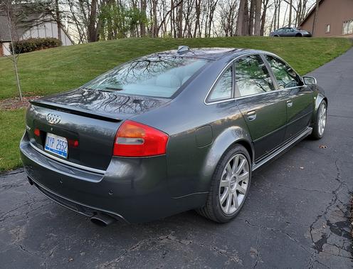 2003 Audi RS6 Base