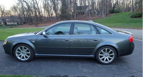 2003 Audi RS6 Base