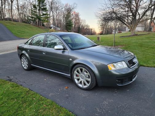 2003 Audi RS6 Base