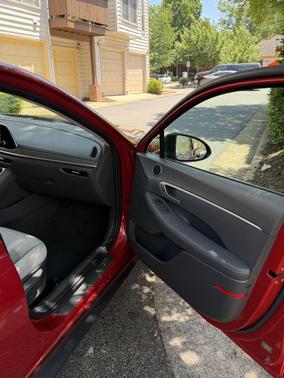 Red 2021 Hyundai SONATA SE