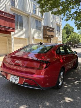 Red 2021 Hyundai SONATA SE