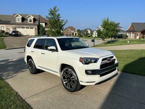 2018 Toyota 4Runner Limited