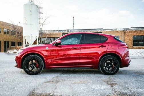 2018 Alfa Romeo Stelvio Quadrifoglio