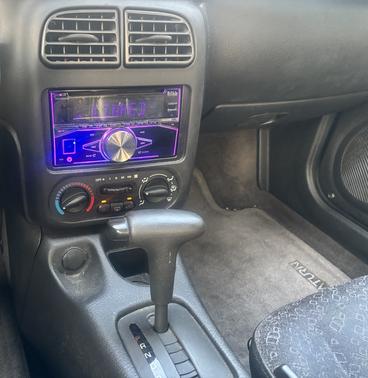 Gold 2000 Saturn SL 1