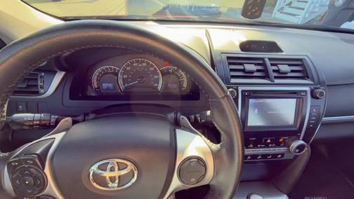 2014 Toyota Camry SE