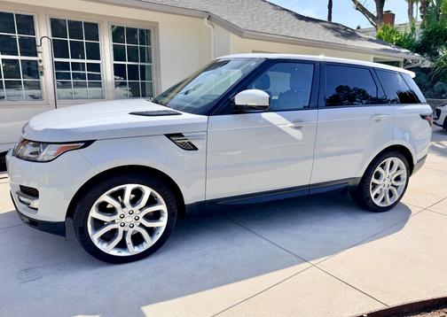 White 2015 Land Rover Range Rover Sport Supercharged HSE