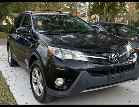 2013 Toyota RAV4 XLE