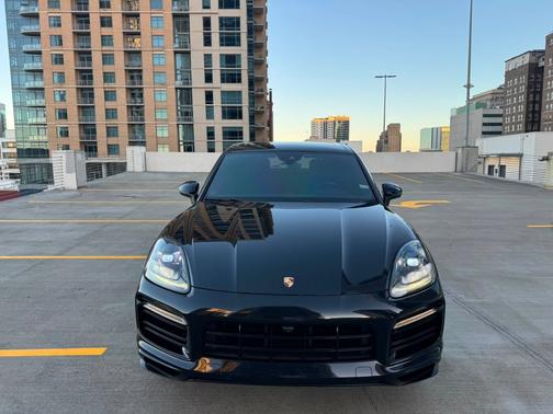 Black 2020 Porsche Cayenne Cayenne S