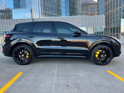 Black 2020 Porsche Cayenne Cayenne S