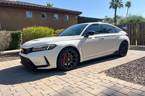 2024 Honda Civic Type R Base
