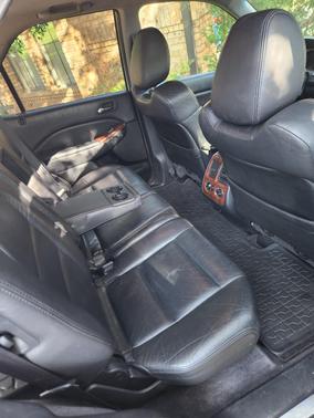 Silver 2004 Acura MDX Base