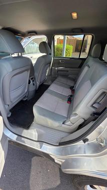 Silver 2012 Honda Pilot EX