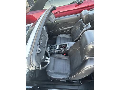 2014 Ford Mustang V6 Premium
