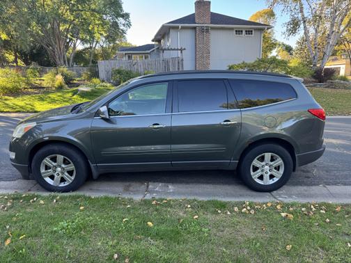 2011 Chevrolet Traverse LT