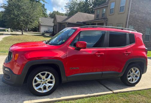 Red 2017 Jeep Renegade Latitude