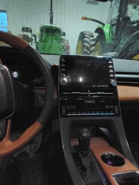 2022 Toyota Avalon Hybrid Limited