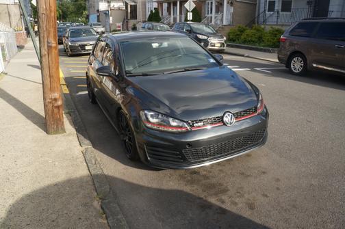 2017 Volkswagen Golf GTI Autobahn 4-Door