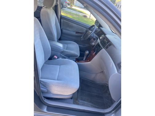 2004 Toyota Corolla LE