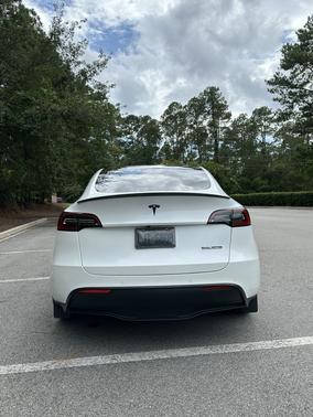 White 2022 Tesla Model Y Performance