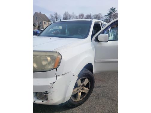 White 2011 Honda Pilot EX