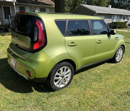 Green 2014 Kia Soul +
