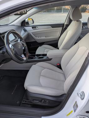 2019 Hyundai Sonata Plug-In Hybrid Base
