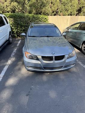 Gray 2006 BMW 325 i