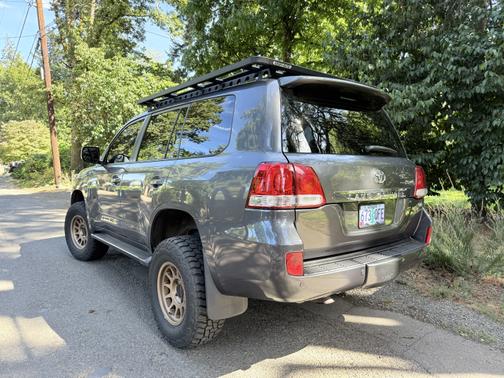 2008 Toyota Land Cruiser Base